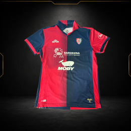 Cagliari Domicile 2023/24 (9.5/10) (L)
