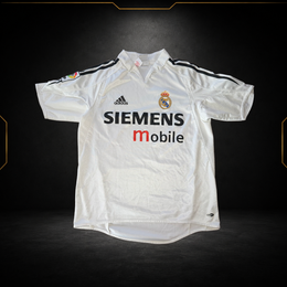 Real Madrid Domicile 2004/05 (7.5/10) (164cm)