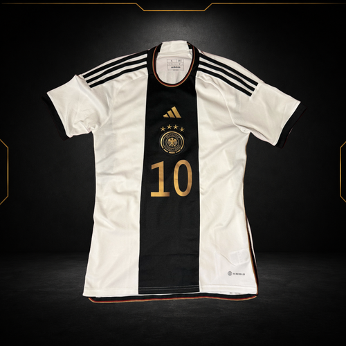 Allemagne Domicile 2022/23 Gnabry #10 - — vue de face