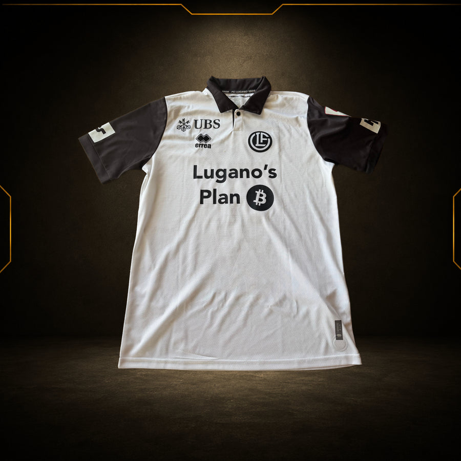 FC Lugano 2025/26 Extérieur – Kelvin #4 signé / porté