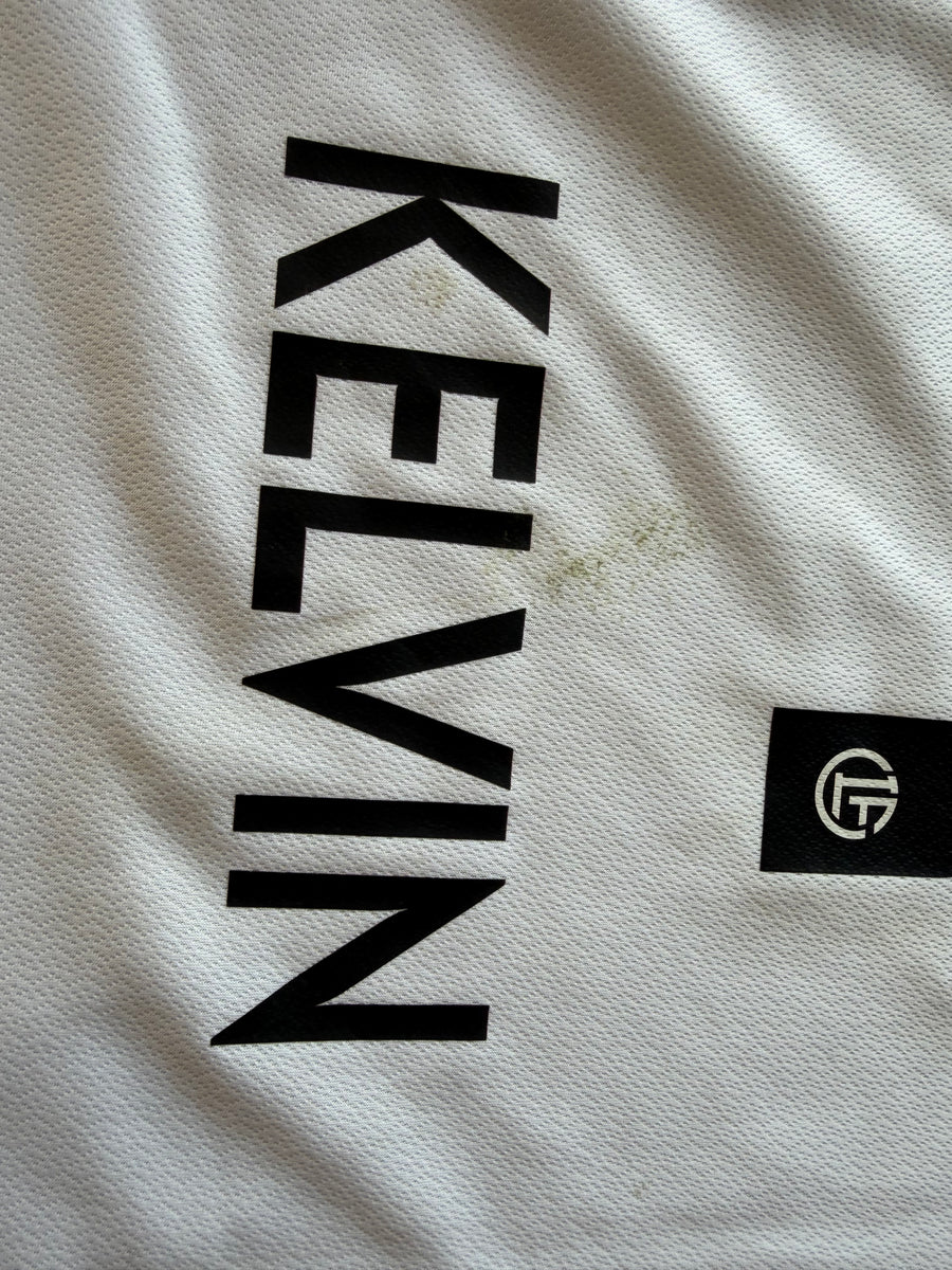 FC Lugano 2025/26 Extérieur – Kelvin #4 signé / porté
