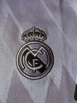 Real Madrid Extérieur 2022/23 (8/10) (L)