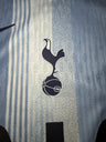 Tottenham Hotspur Extérieur Player 2024/25 — détail de l’écusson