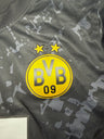 Borussia Dortmund Third 2023/24 — détail de l’écusson