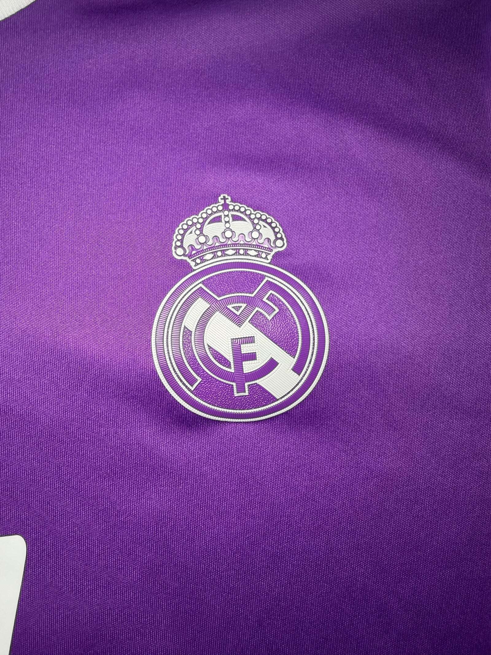 Real Madrid Extérieur 2016/17 Kroos #8 - (8.5/10) (L)