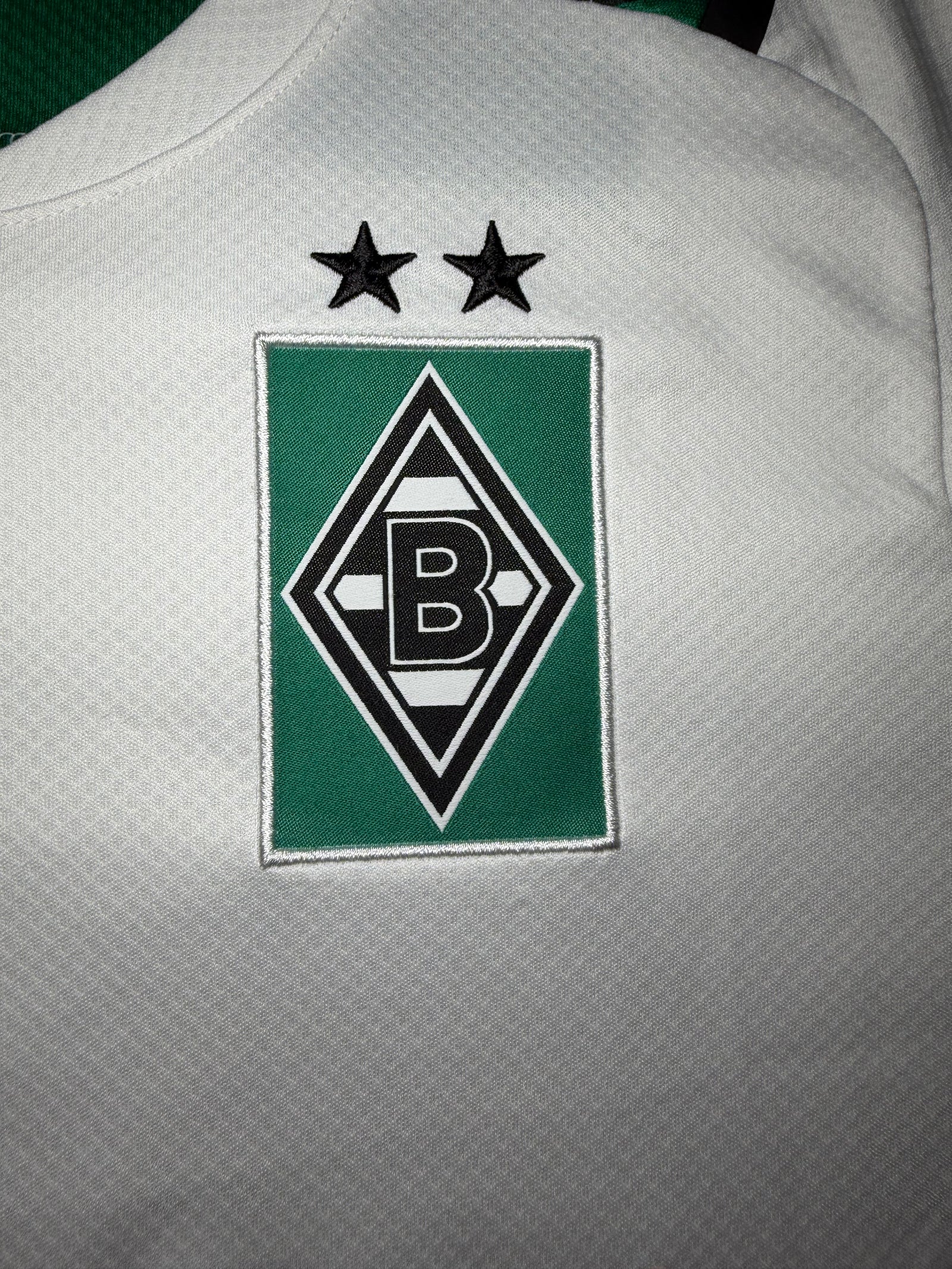 Borussia Mönchengladbach domicile 2021/22 — écusson Borussia Mönchengladbach