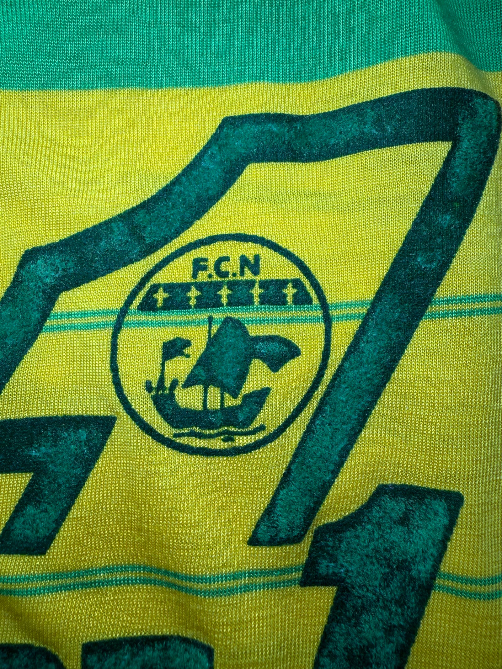 FC Nantes domicile 1985/86 — écusson FC Nantes