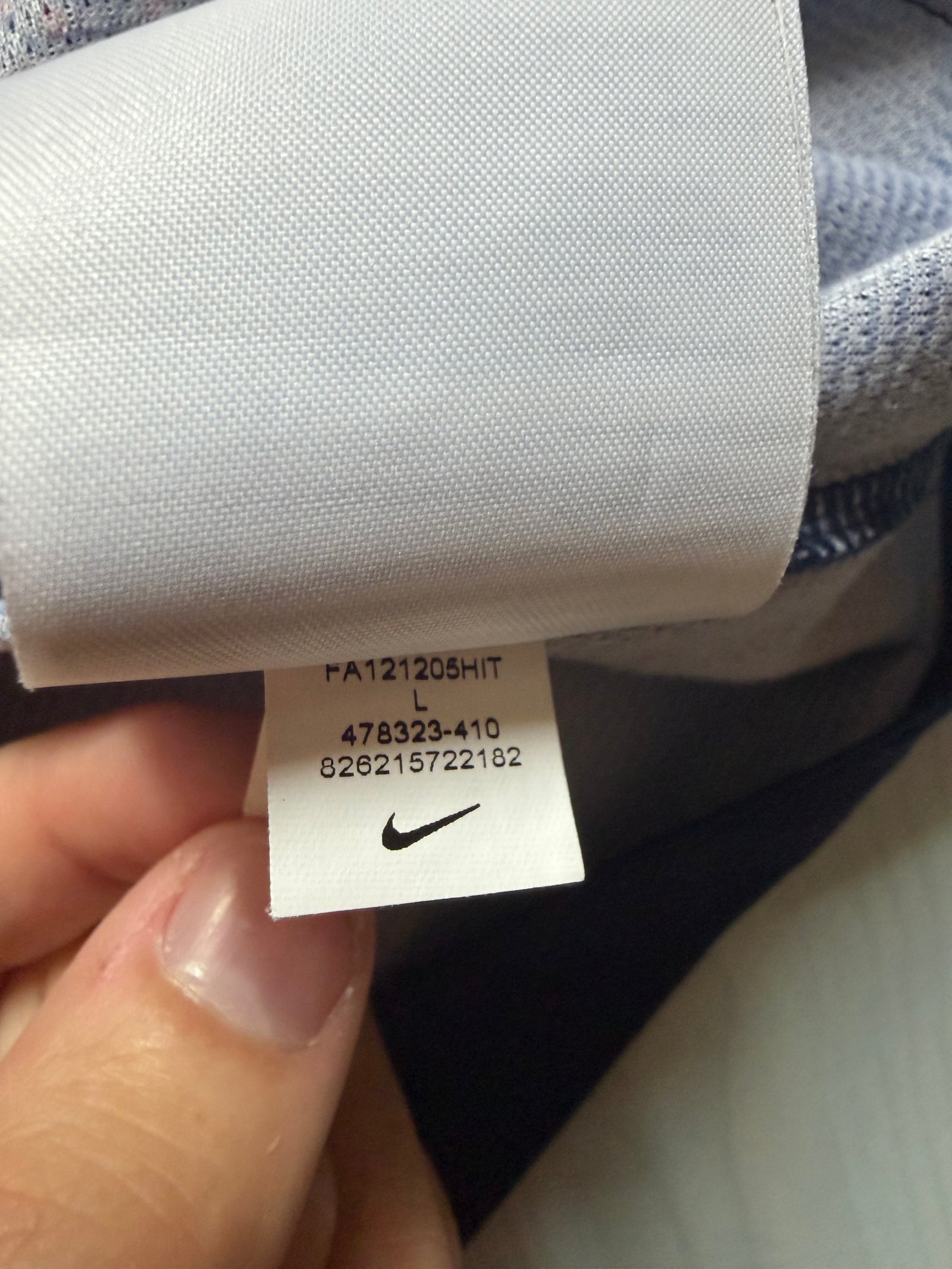 FC Barcelone M-0205 — étiquette intérieure et référence Nike