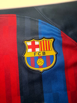 FC Barcelone M-0207 — écusson FC Barcelone et motif du tissu