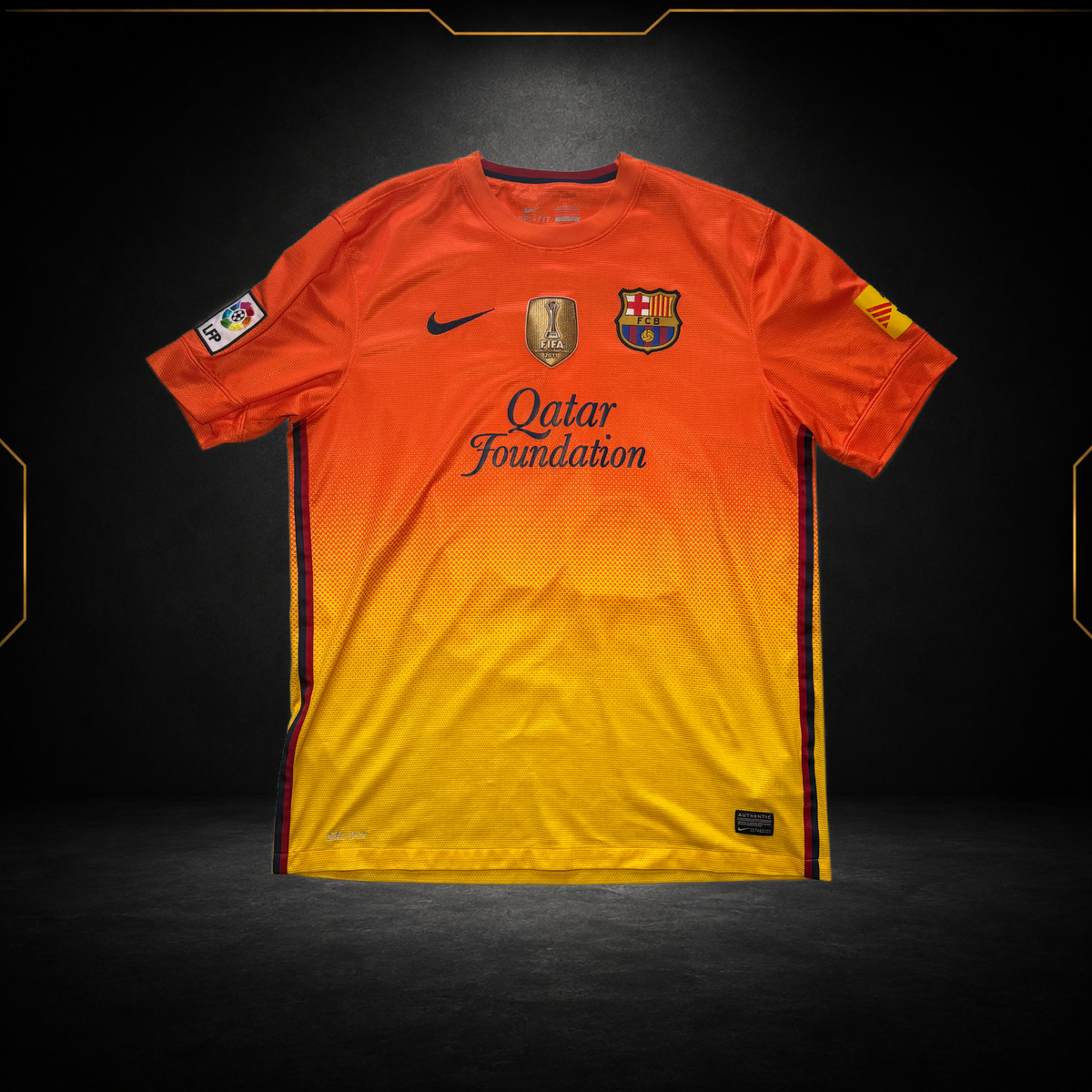 FC Barcelone M-0208 — vue avant