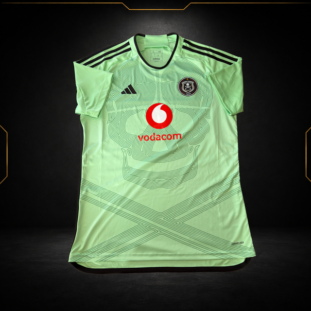 Orlando Pirates Extérieur 2023/24 — vue de face